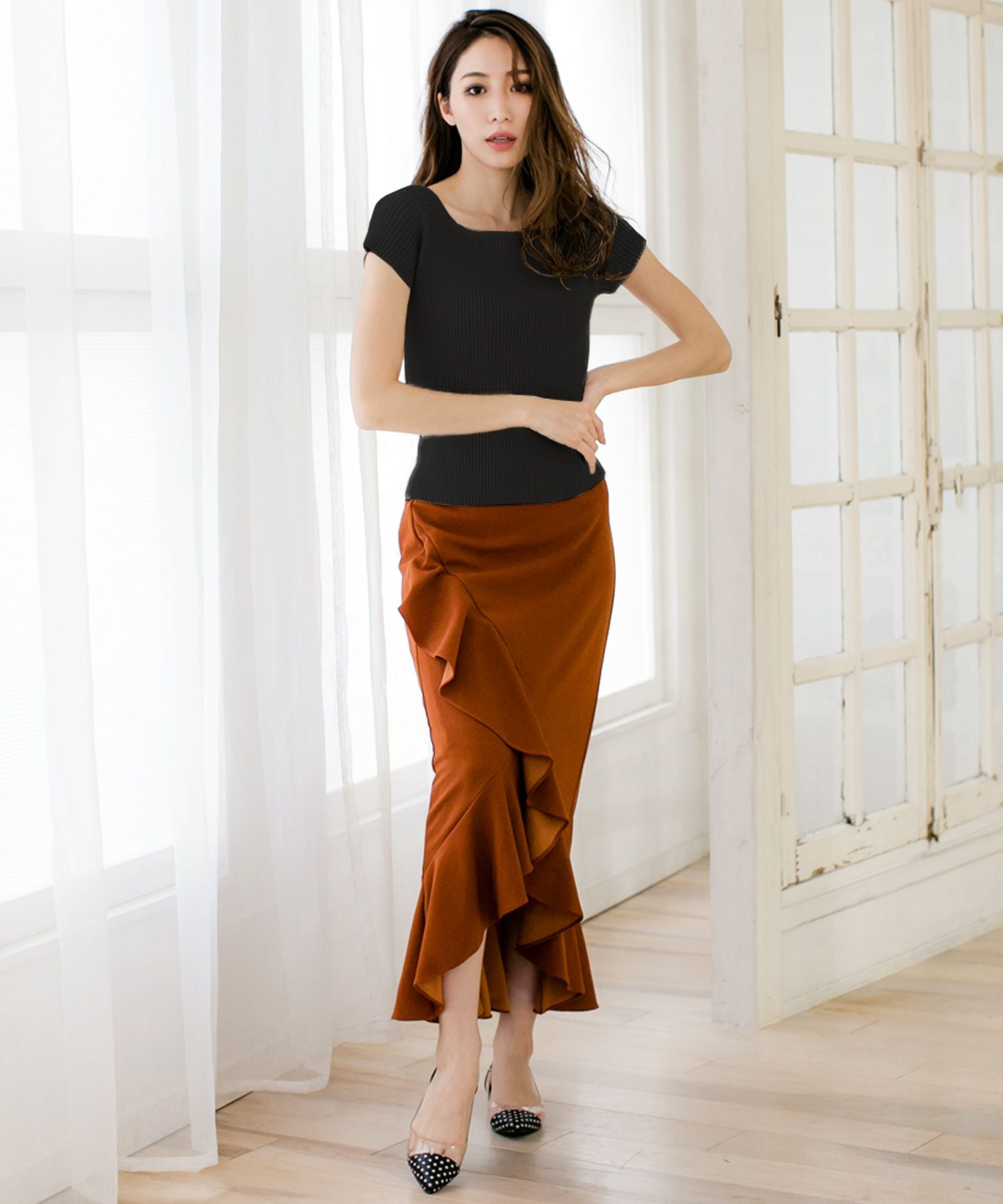 袖丈が選べるスクエアネックニット JB510595