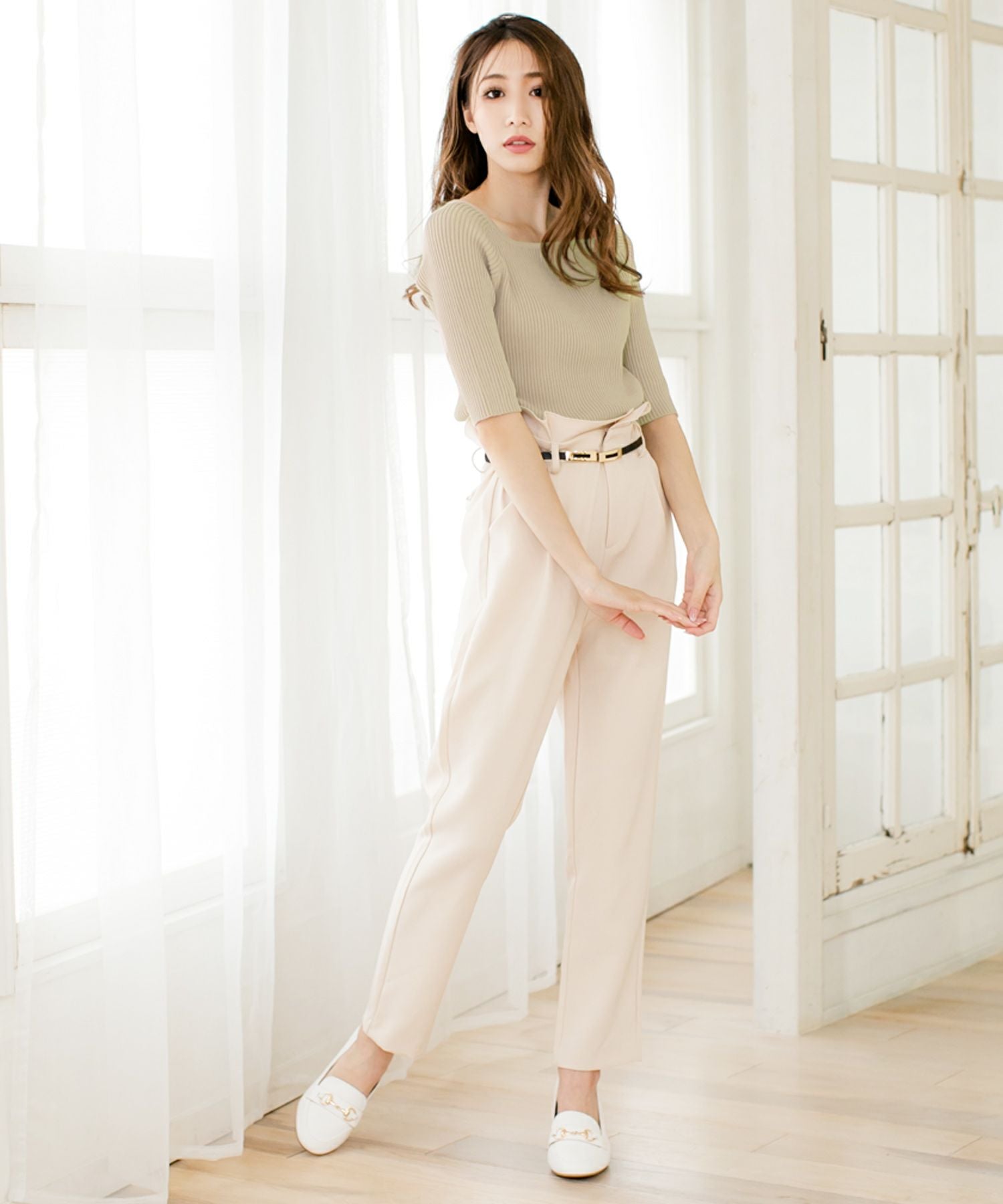 袖丈が選べるスクエアネックニット JB510595