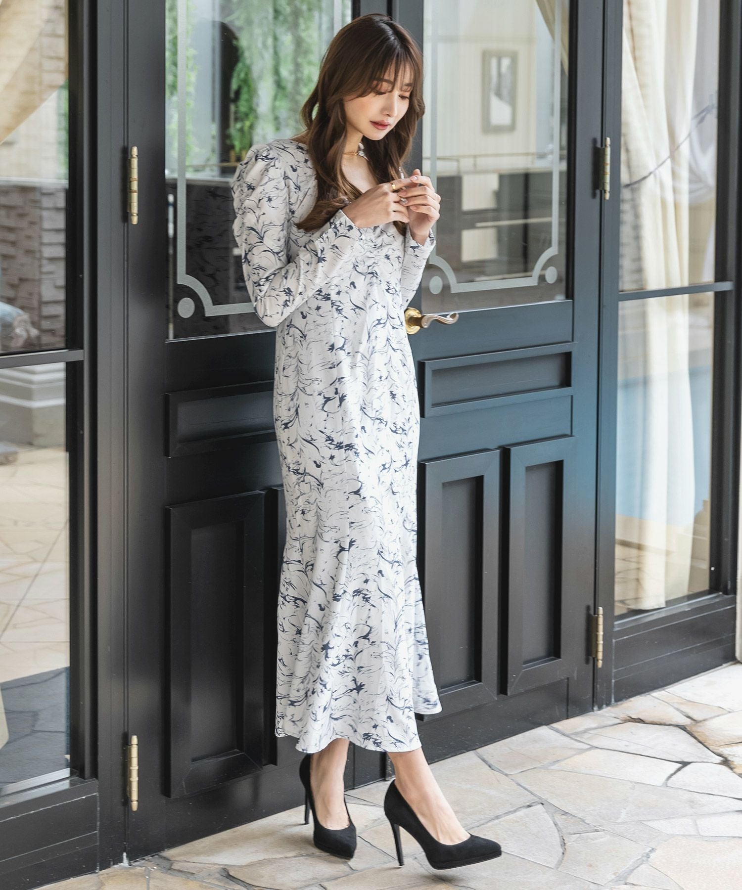 ラインフラワークロップド丈トップス×マーメイドワンピース JB23016