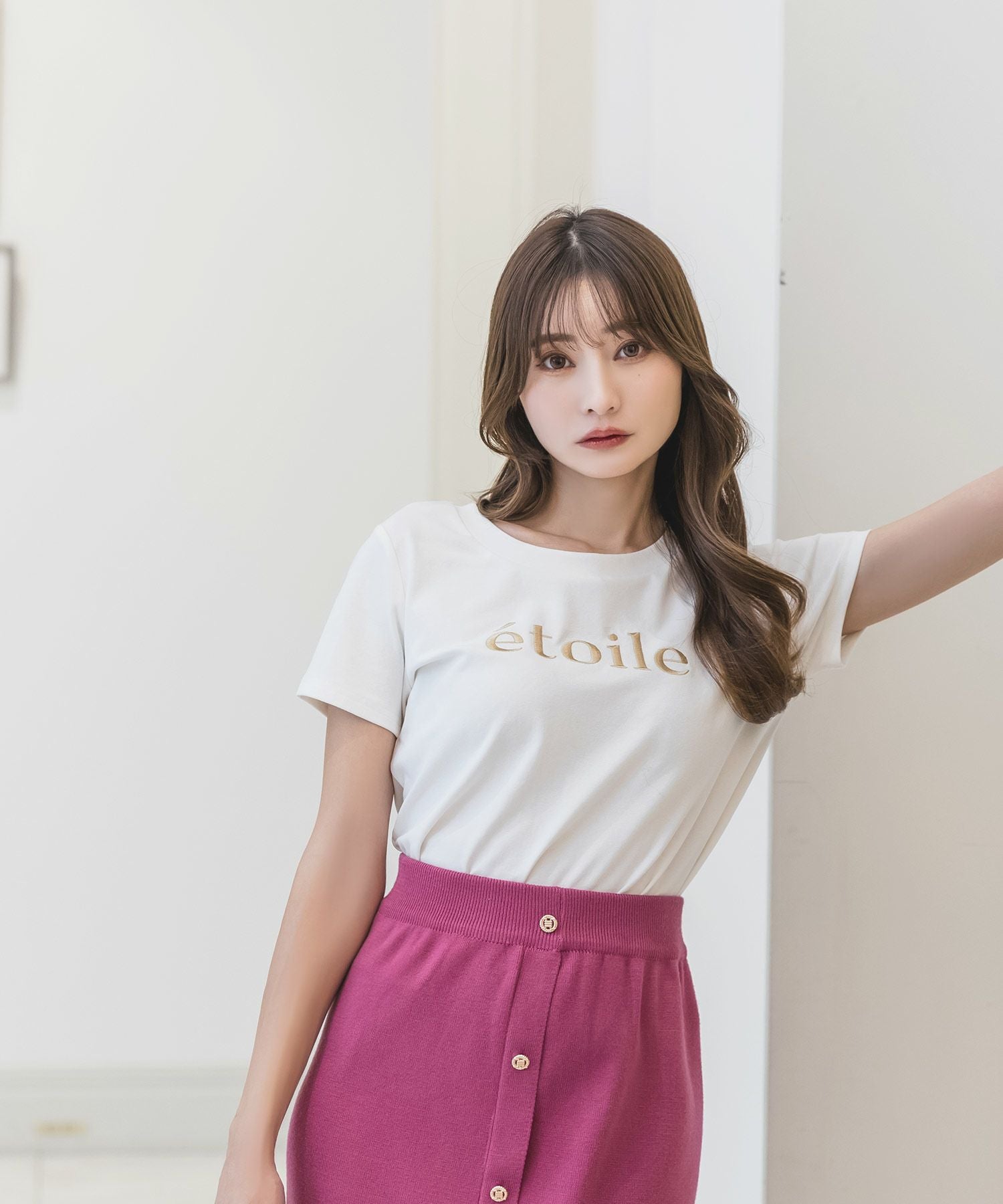 etoile刺繍ロゴデザインTシャツ JB23018