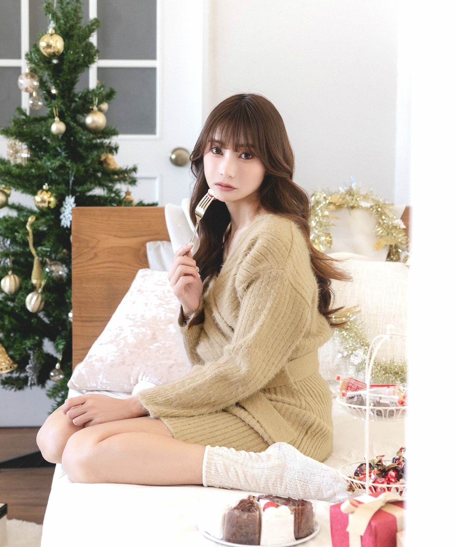 リボン付きカシュクールシャギータッチニットワンピース JB23600