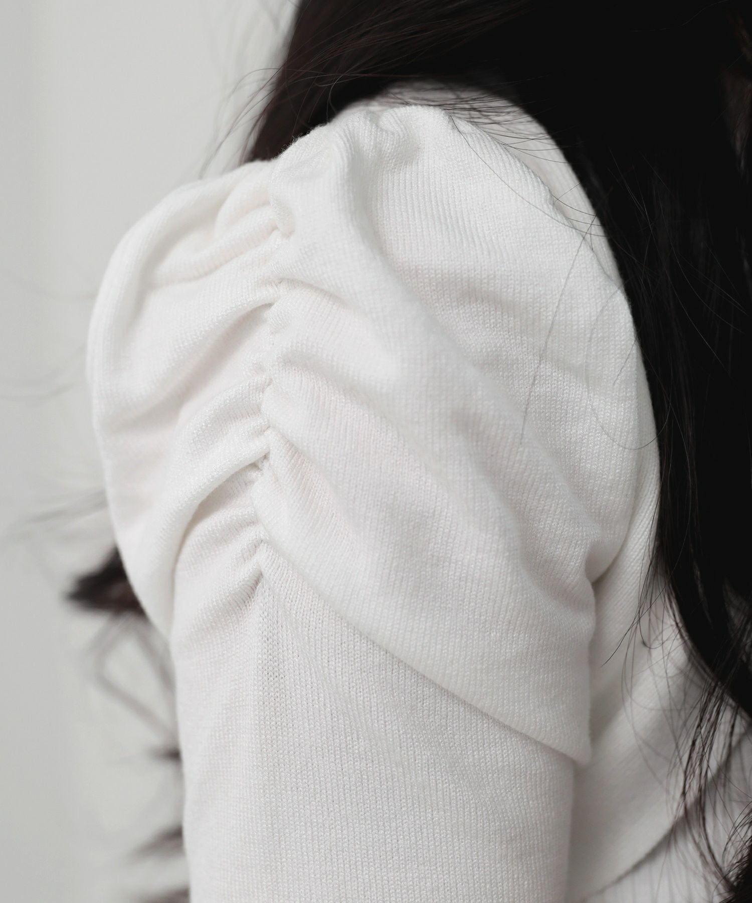 パールチェーン付きボレロ風ニットトップス JB24000