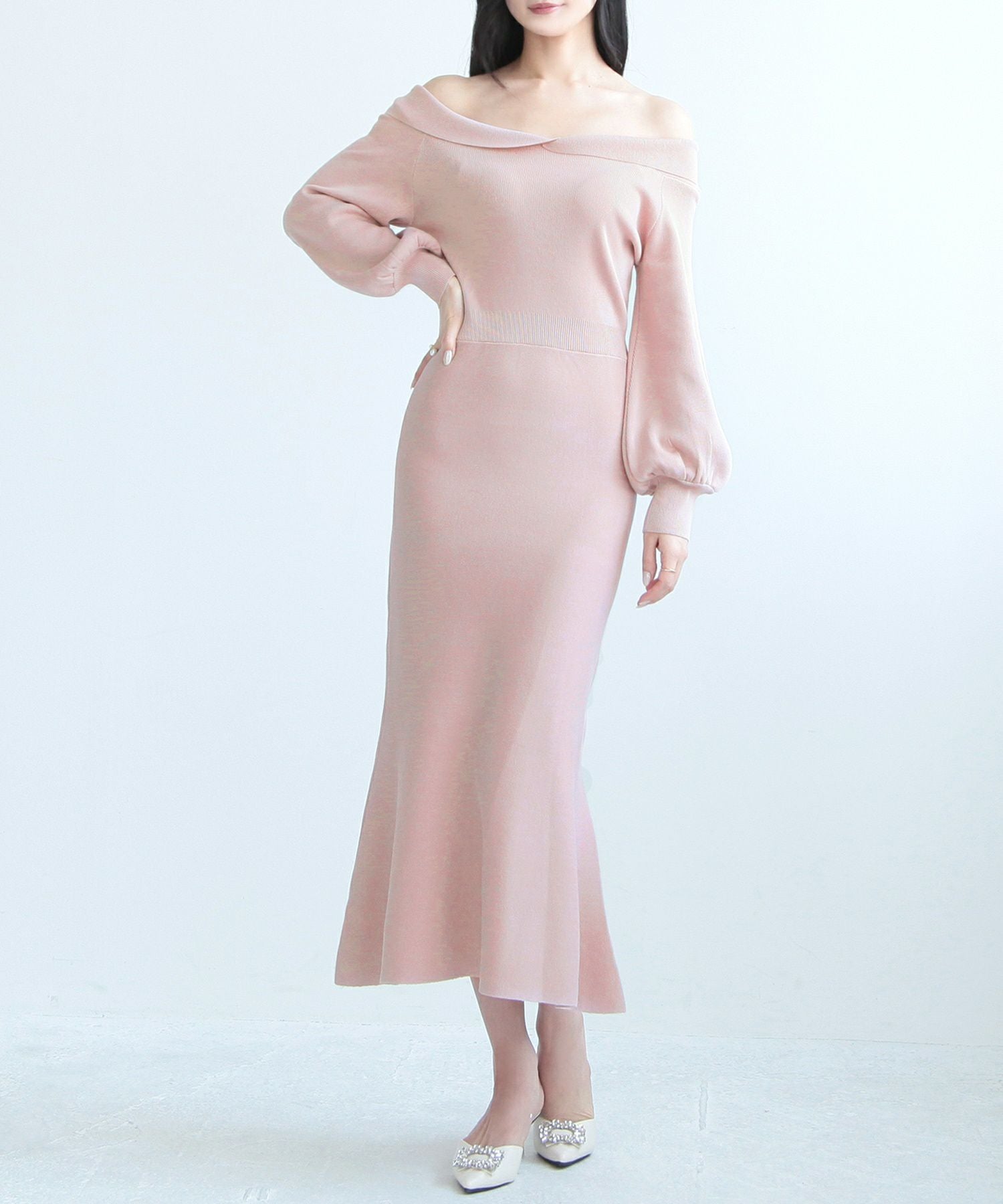 パールストラップマーメイドニットワンピース JB24006