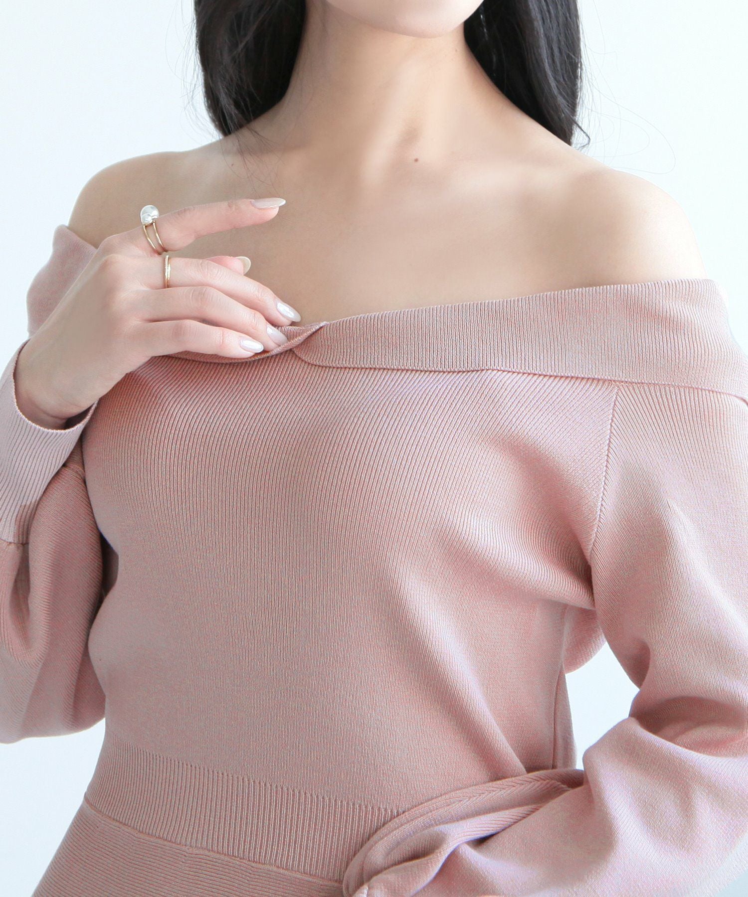 パールストラップマーメイドニットワンピース JB24006