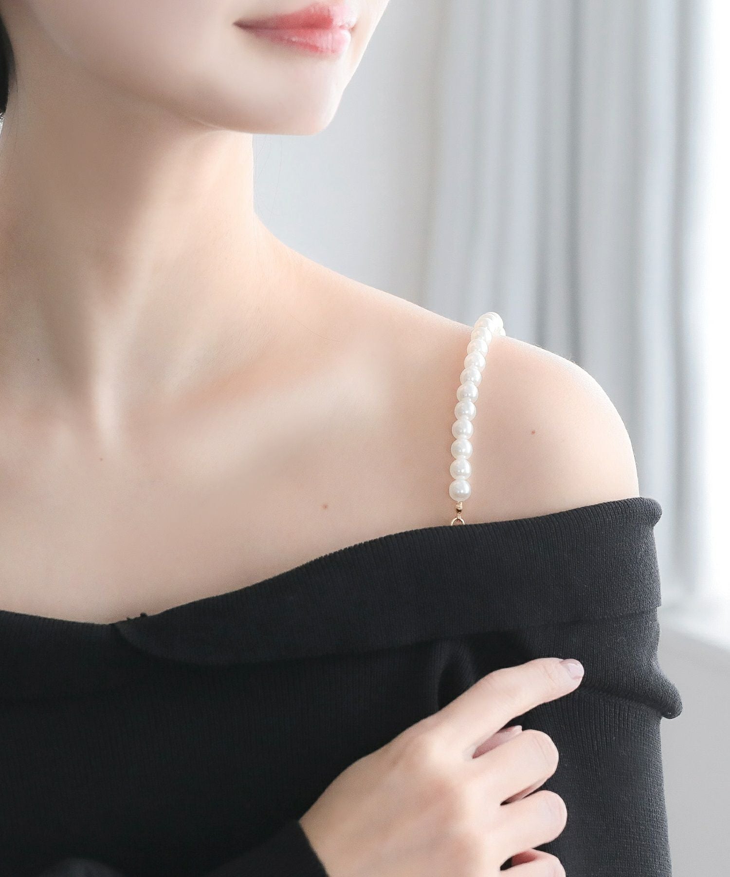 パールストラップマーメイドニットワンピース JB24006