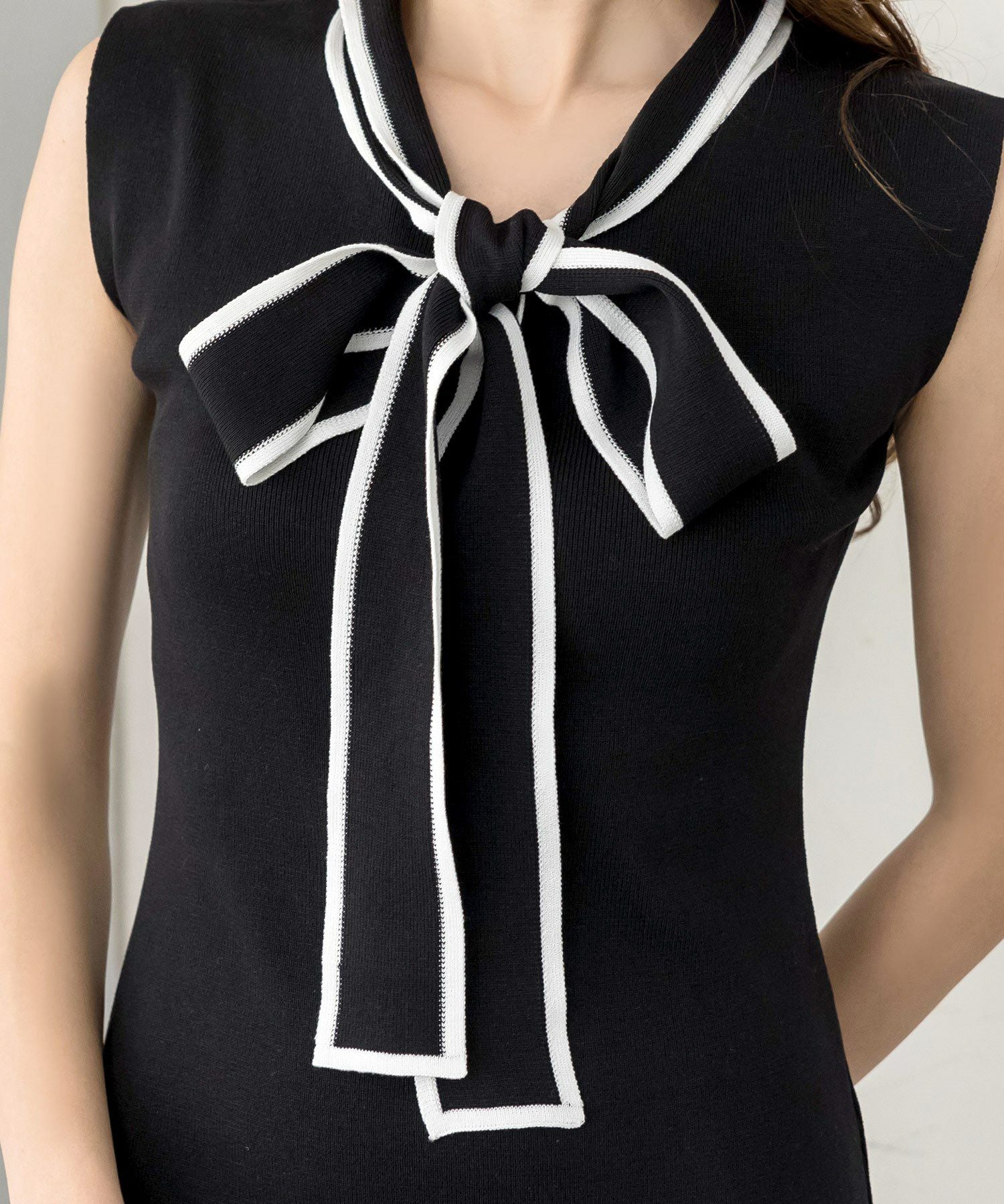 パイピングボウタイリボンニットワンピース JB24063