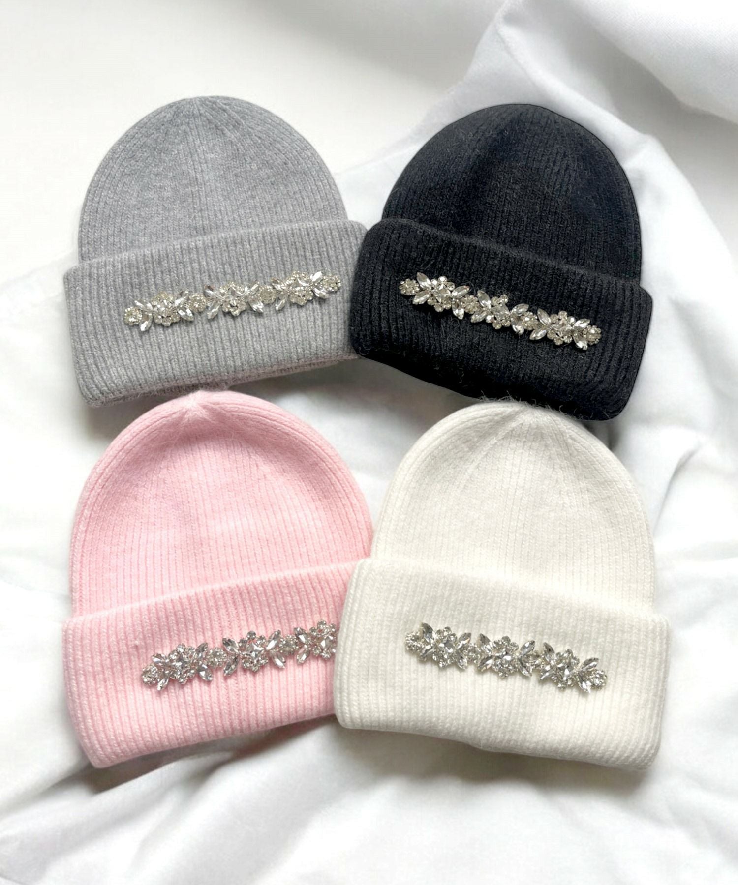 ビジュー付きニットキャップ JB24678