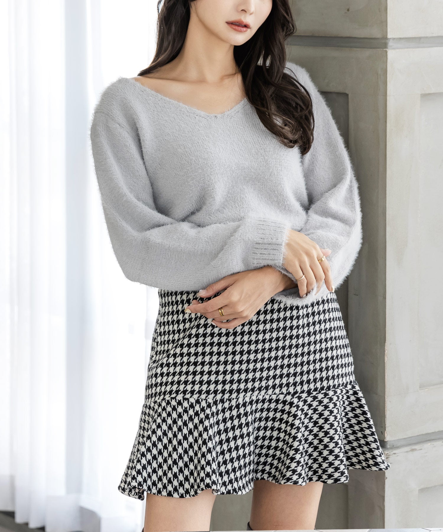 ネックが選べるシャギータッチニットトップス JB22603