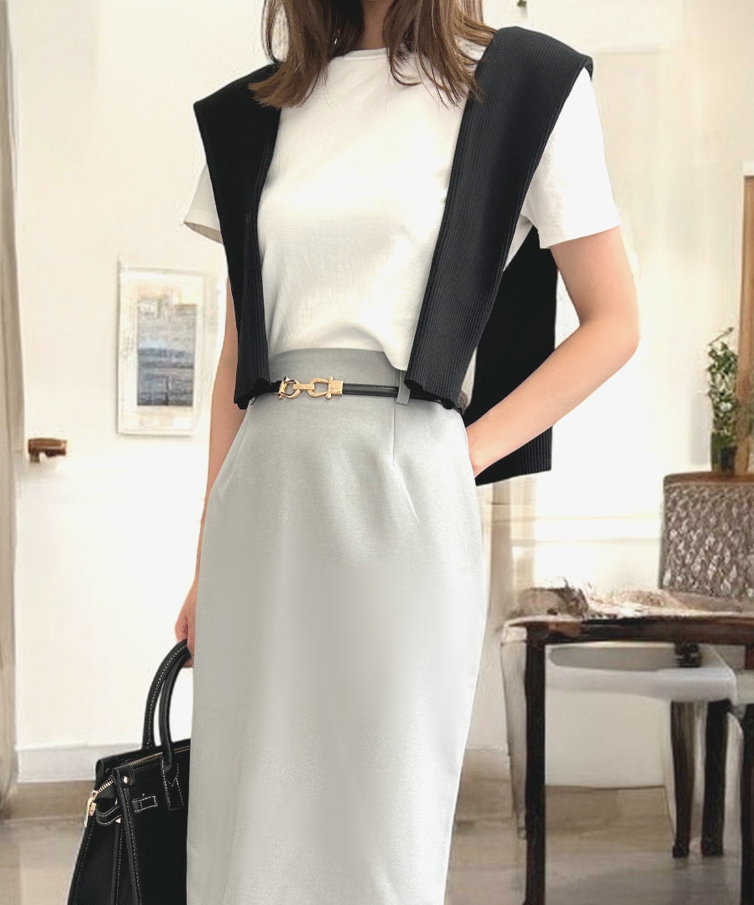 ゴールドボタンVネックニットカーディガン JB24528