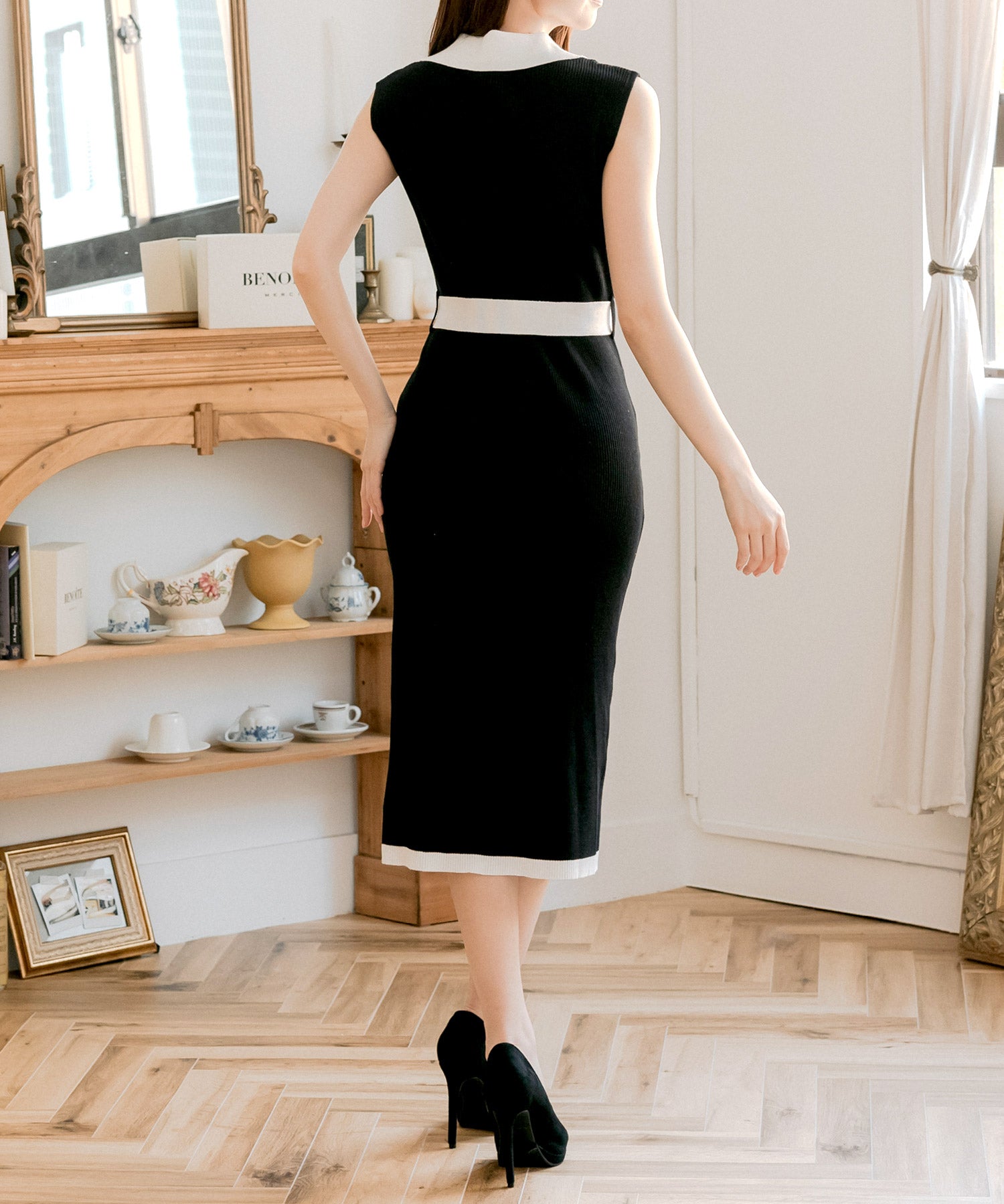 襟付きパイピングニットワンピース JB24533