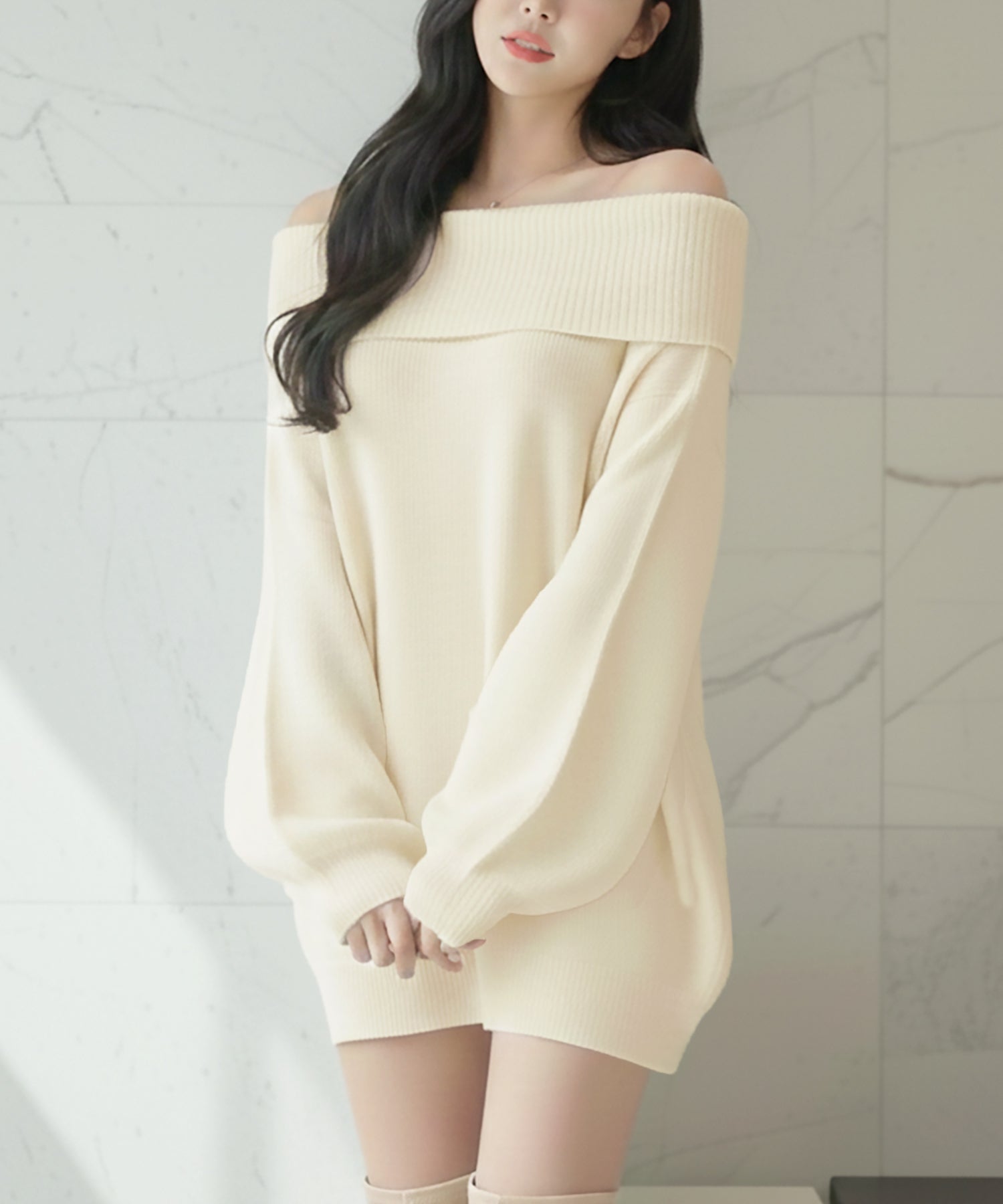 オフショルダーチュニックトップス・ワンピース JB24550