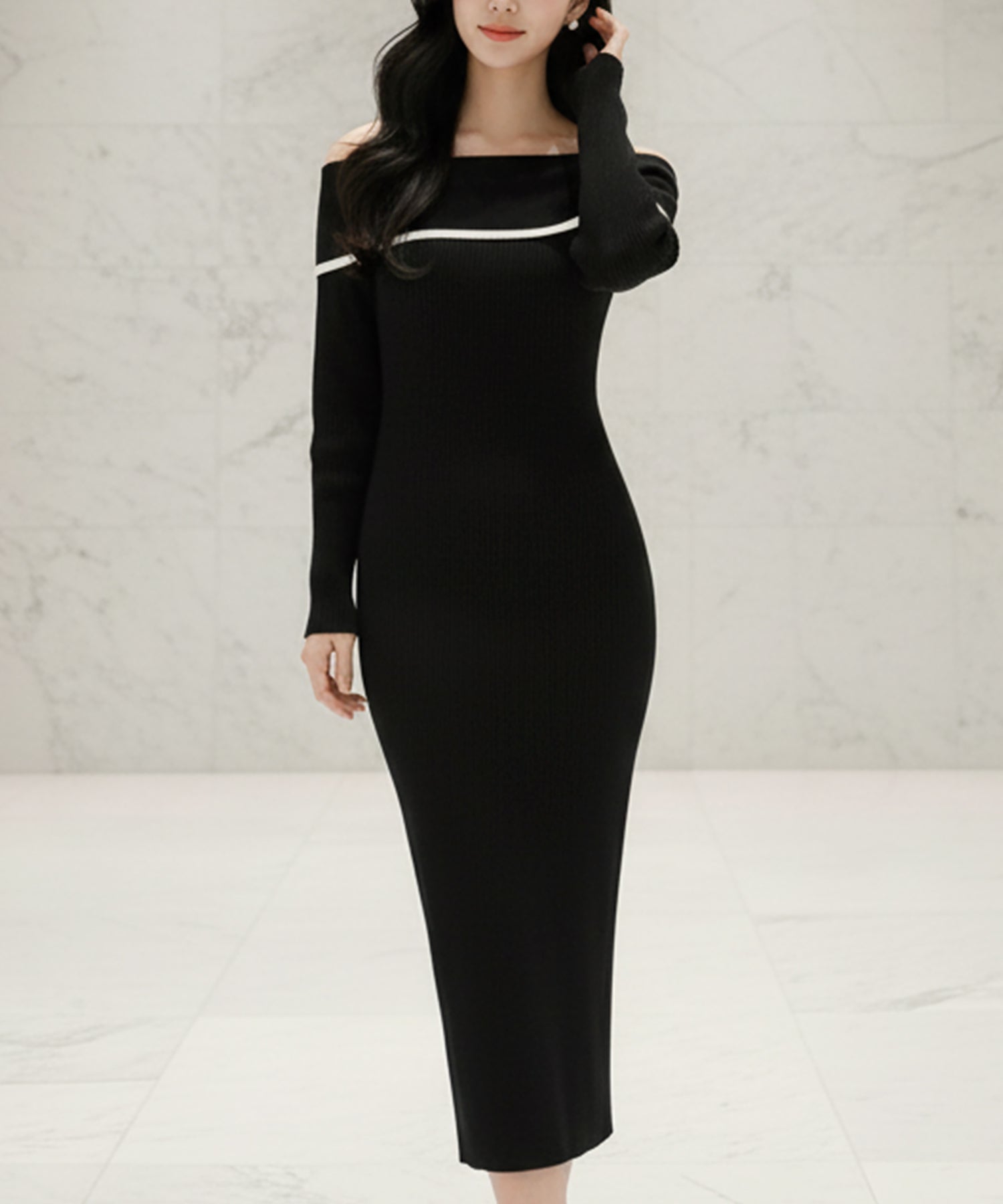 パイピングオフショルダーワンピース JB24532