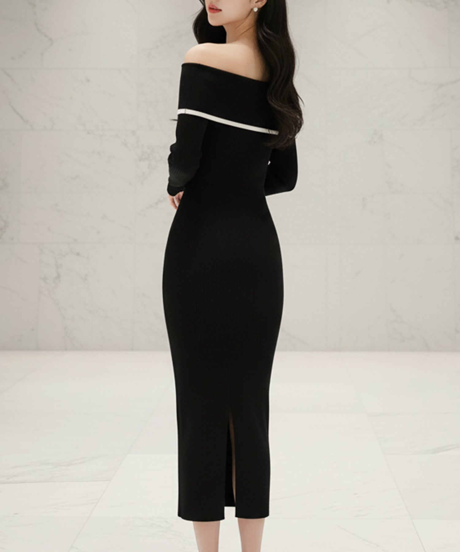 パイピングオフショルダーワンピース JB24532