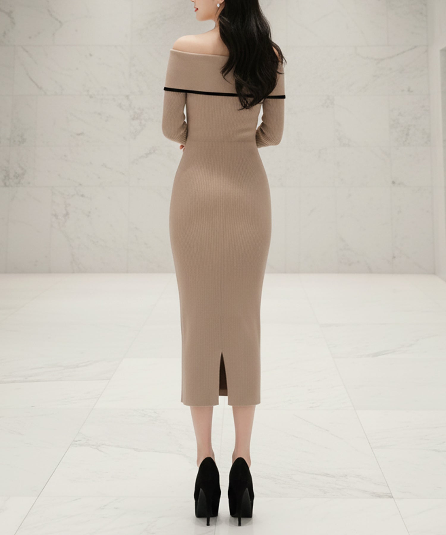 パイピングオフショルダーワンピース JB24532