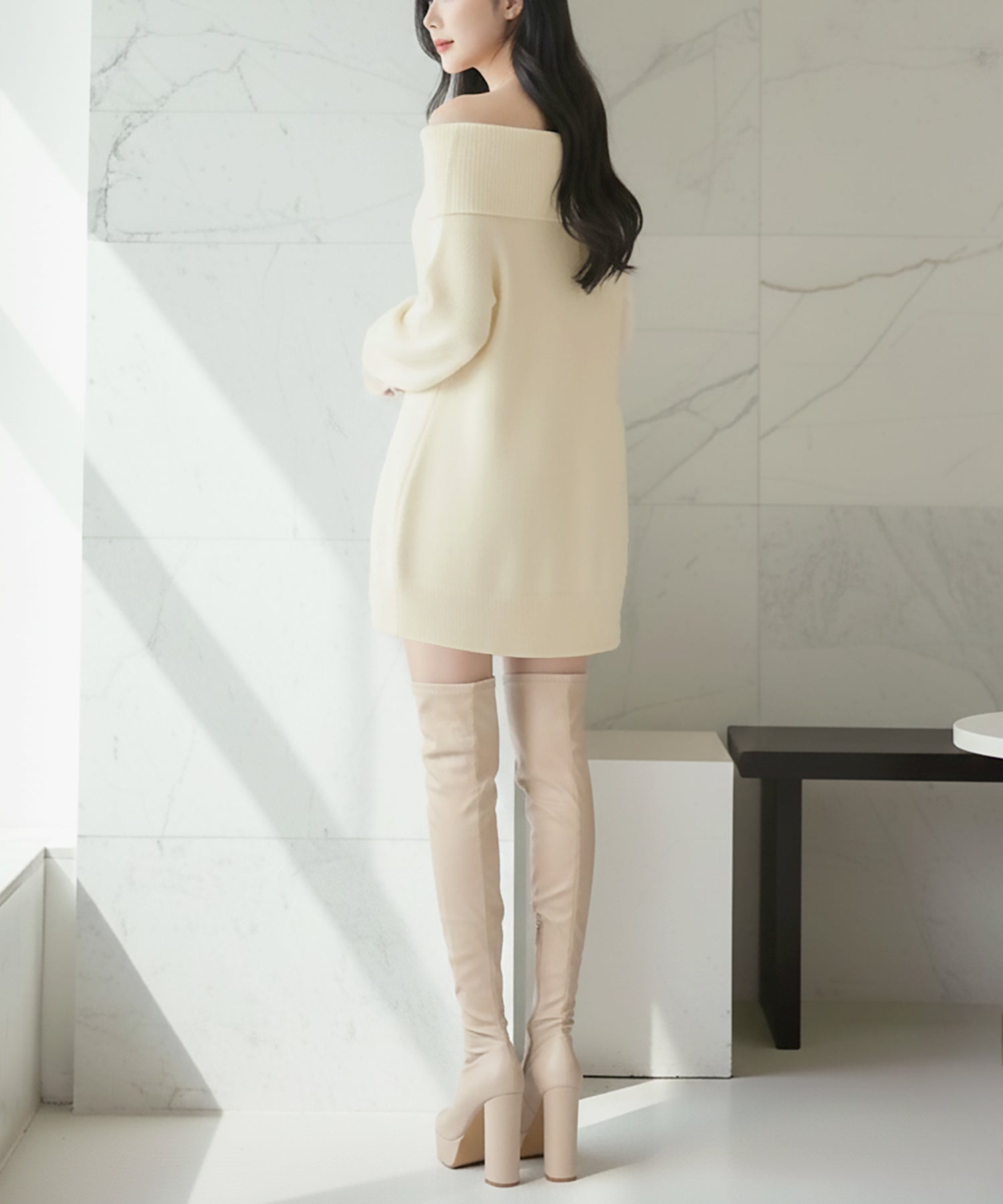 オフショルダーチュニックトップス・ワンピース JB24550